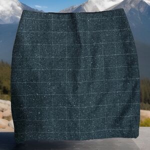 NWOT Chic Banana Republic Womens Straight Pencil Skirt8 Gray Back Zip Slit Lined